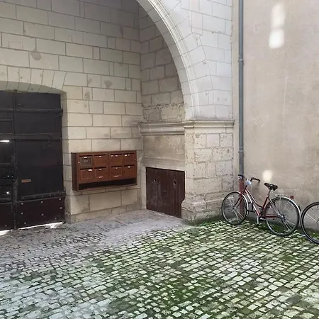 Hotel Robin Quantin In The Heart Of Old Tours Exterior foto